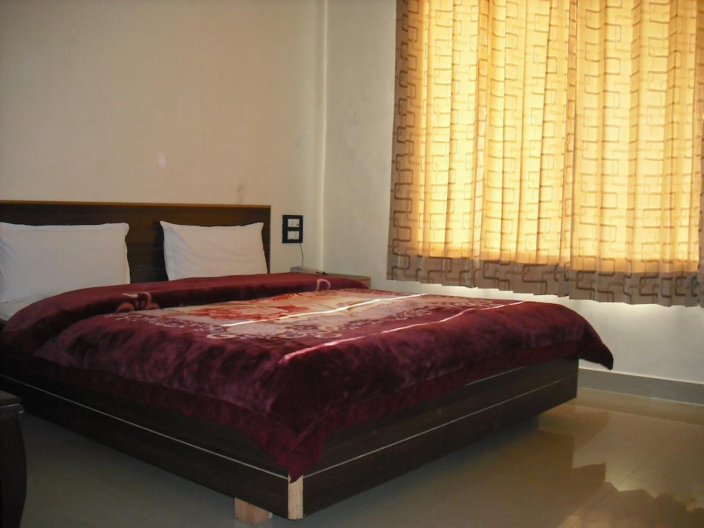 Hotel Gs Paradise Amritsar Camera foto